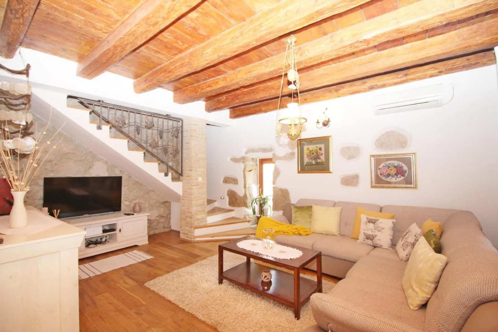 Charming Stone House By The Sea Villa Cizici
